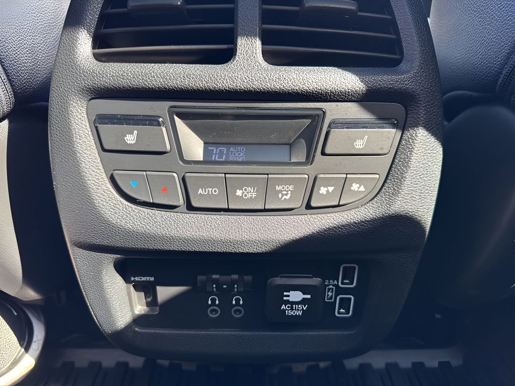 Used 2022 Honda Pilot Elite image 24