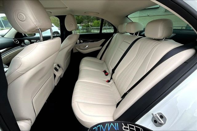 Used 2023 Mercedes-Benz E 350 Sedan image 19
