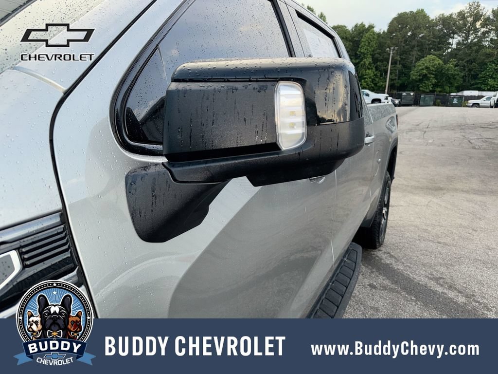 Used 2023 GMC Sierra 1500 AT4 w/ AT4 Premium Package AWD/4WD image 11