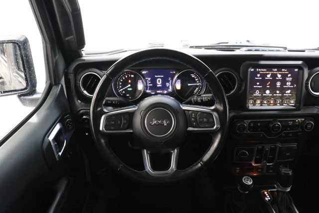 Used 2022 Jeep Wrangler Unlimited Rubicon 4xe w/ Dual Top Group AWD/4WD image 14
