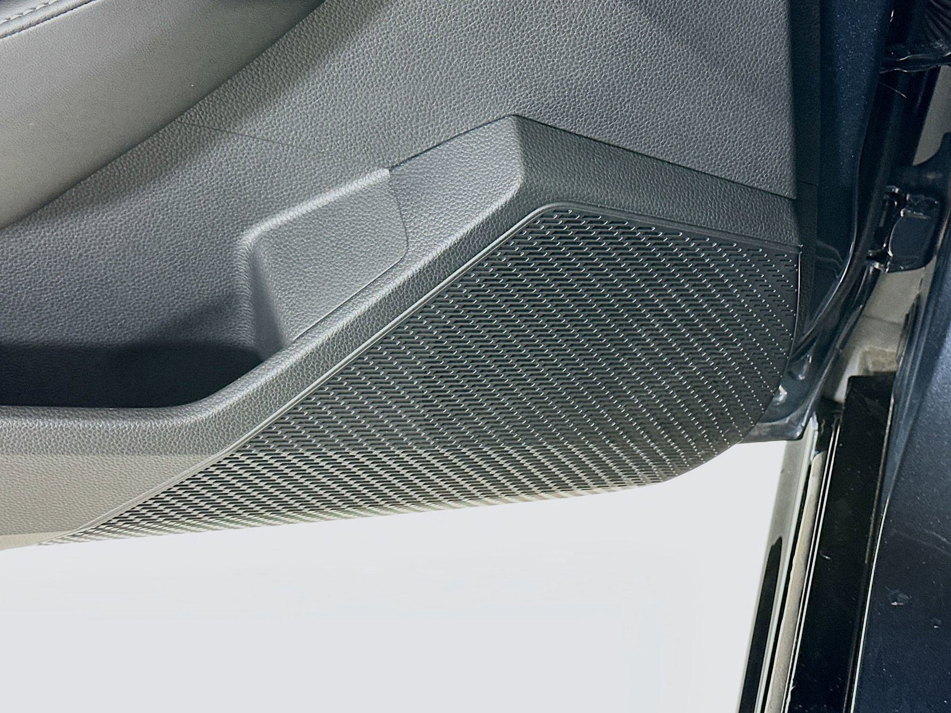 Used 2023 Honda Accord Touring image 19