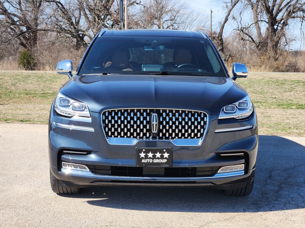 Used 2022 Lincoln Aviator Black Label image 2
