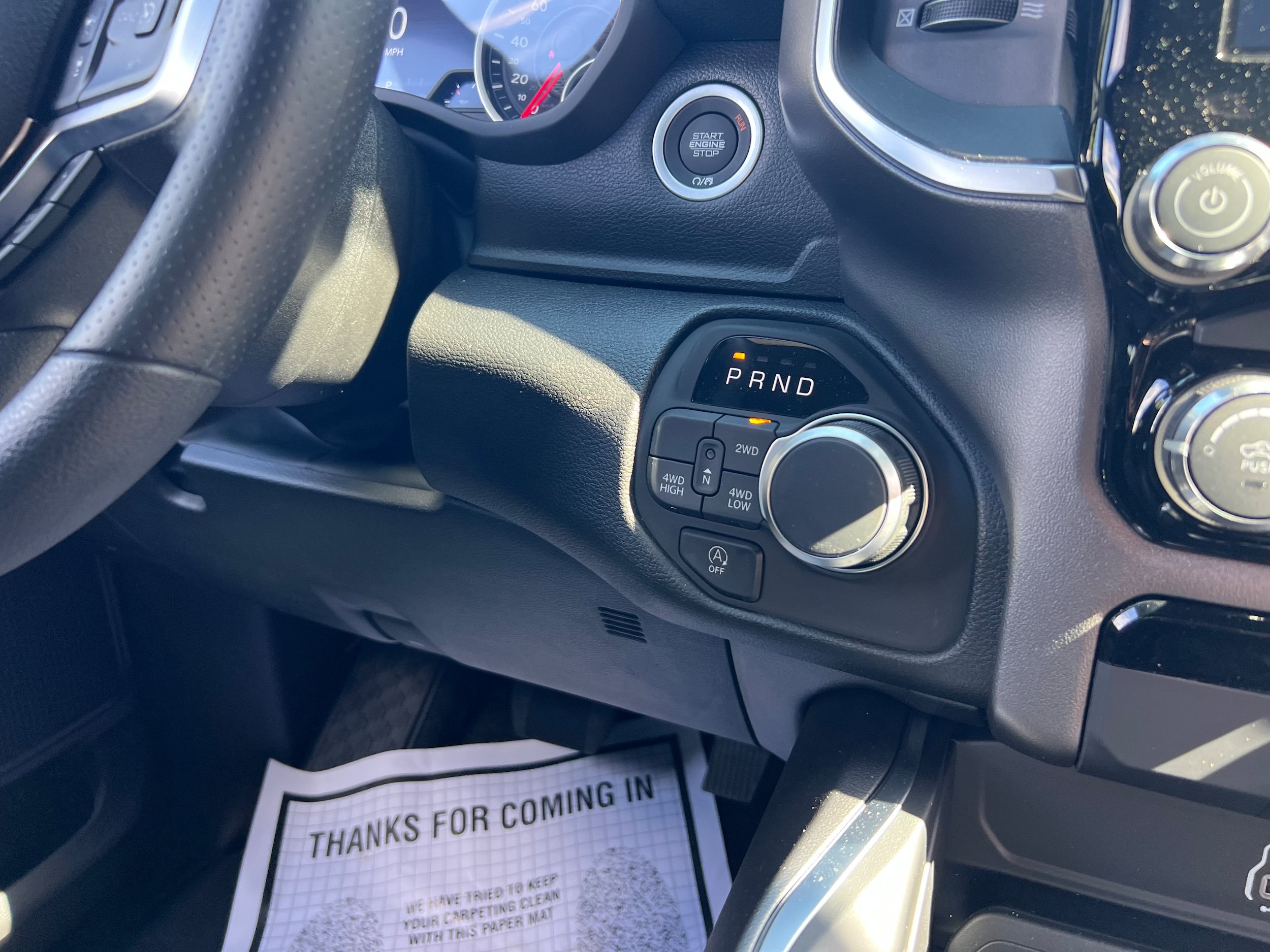 New 2026 RAM 1500 Express AWD/4WD image 18