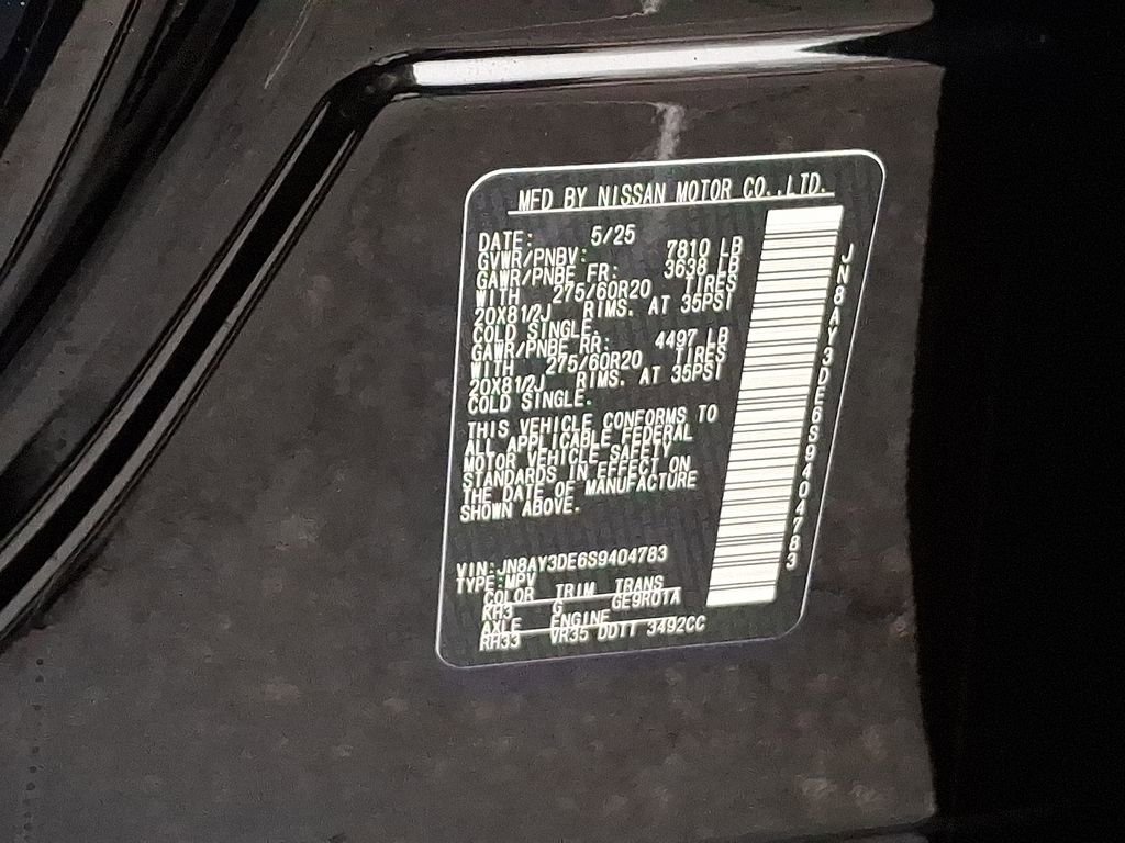 Used 2025 Nissan Armada PRO-4X AWD/4WD image 26
