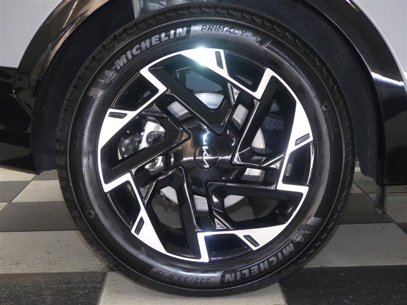 Used 2024 Kia Sportage SX image 37