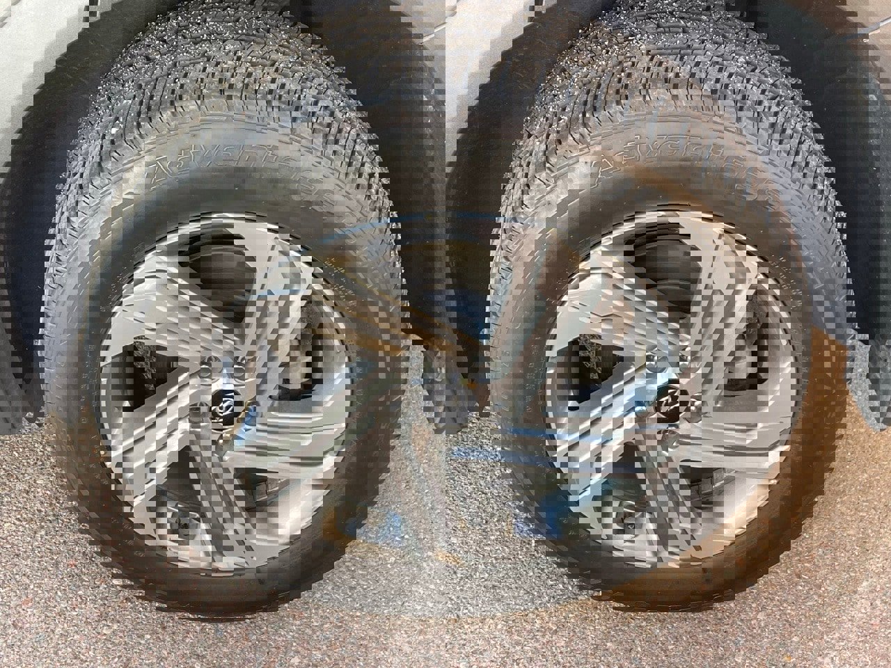 Used 2022 Hyundai Santa Fe SEL w/ Convenience Package image 15