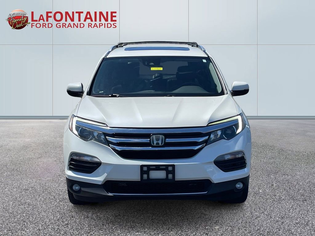 Used 2016 Honda Pilot Elite image 2