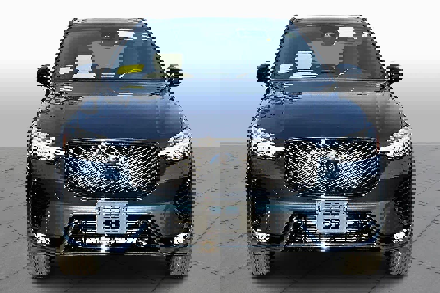 New 2026 Volvo XC60 B5 Plus w/ Protection Package Premier image 2