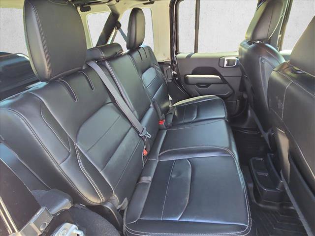 Used 2021 Jeep Wrangler Unlimited Sahara w/ Cold Weather Group AWD/4WD image 20