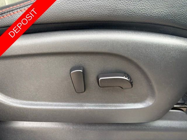 Used 2024 Nissan Titan PRO-4X w/ Pro-4x Convenience Package image 30