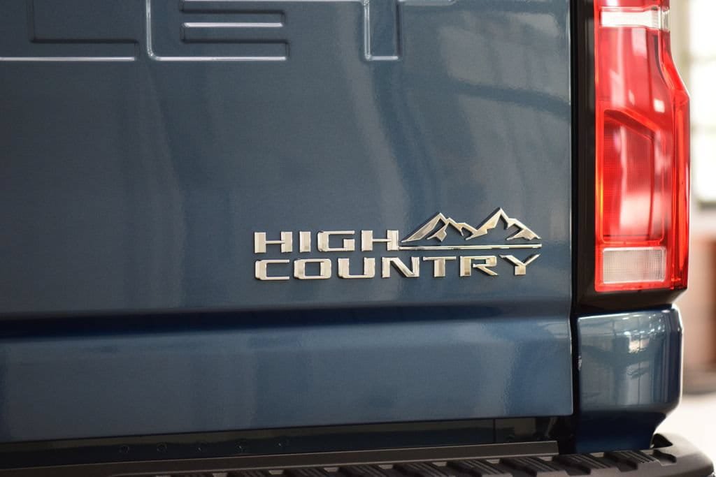 New 2026 Chevrolet Silverado 2500 High Country w/ High Country Premium Package AWD/4WD image 26