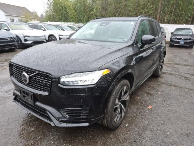 Used 2023 Volvo XC90 T8 Plus w/ Protection Package image 2
