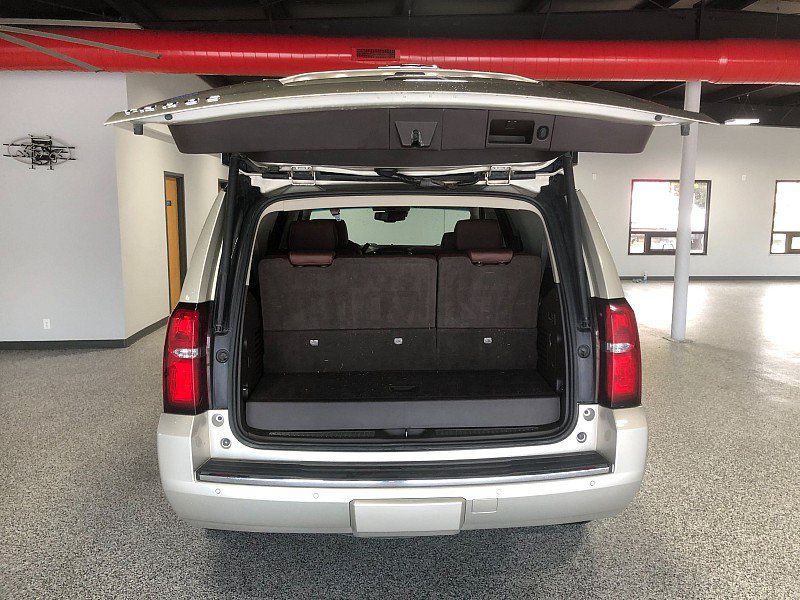 Used 2016 Chevrolet Tahoe LTZ AWD/4WD image 17