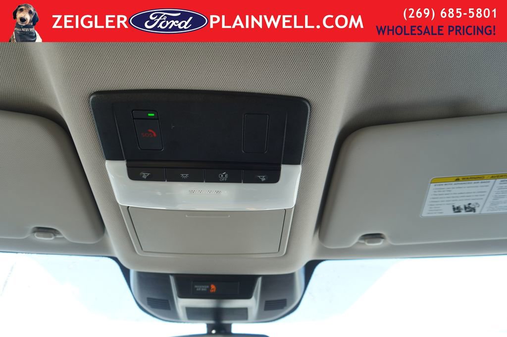 Used 2023 Nissan Rogue SV image 29