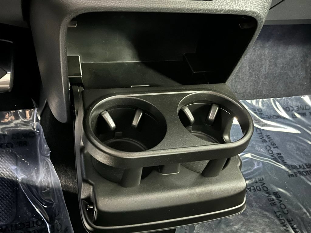 New 2025 Volkswagen ID. Buzz Pro S RWD image 11