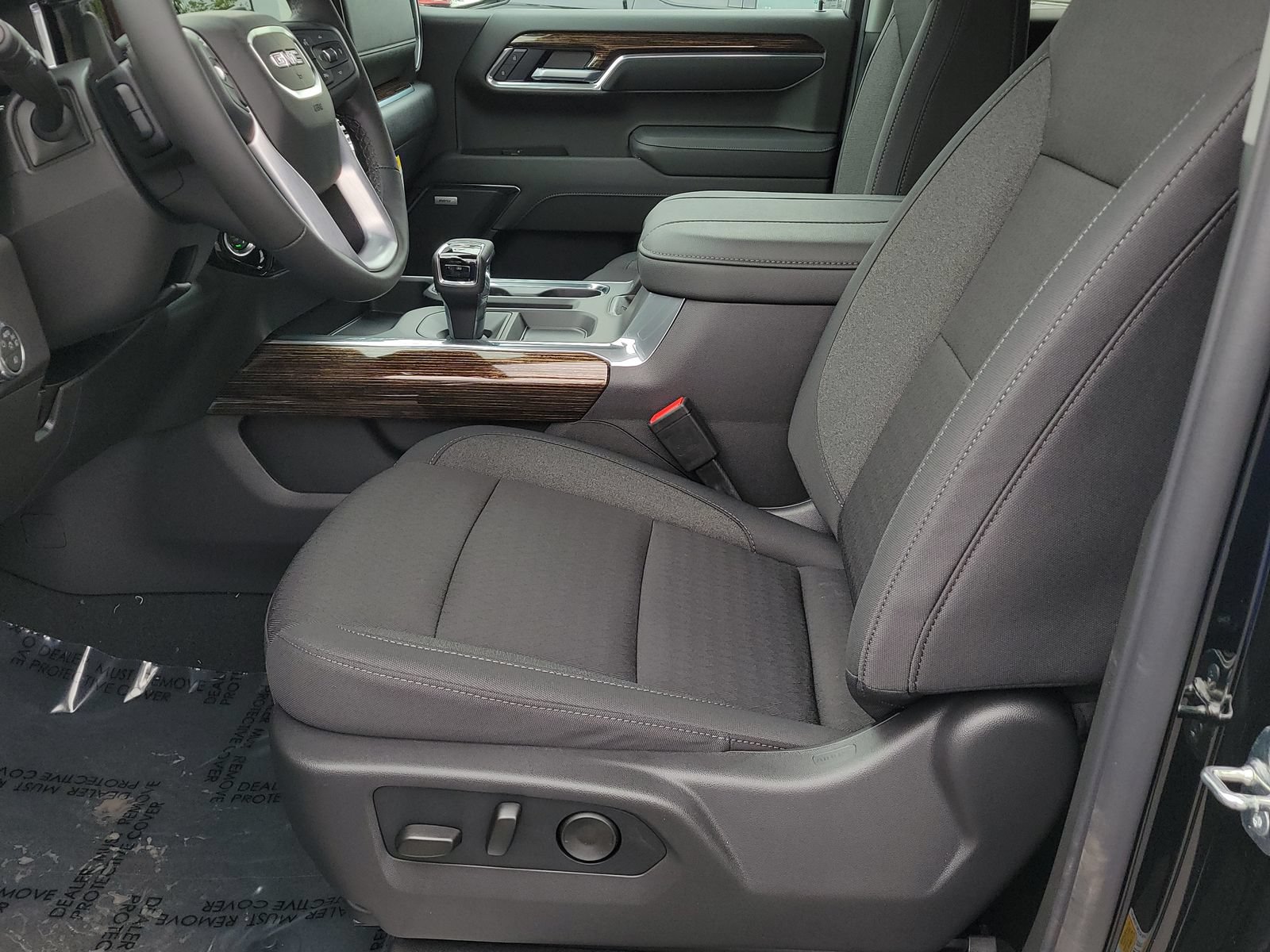 New 2026 GMC Sierra 1500 Elevation w/ Preferred Package AWD/4WD image 9