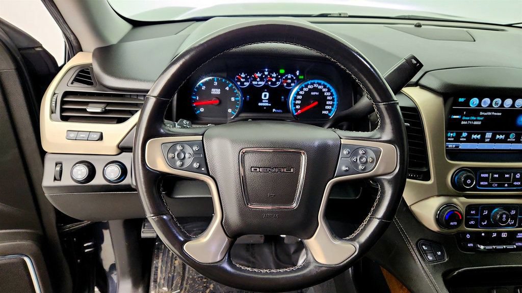 Used 2020 GMC Yukon XL Denali w/ Denali Ultimate Package AWD/4WD image 14