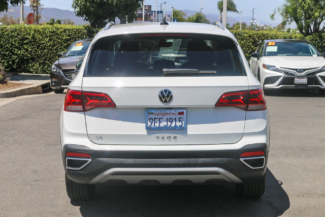 Used 2023 Volkswagen Taos SE FWD image 9