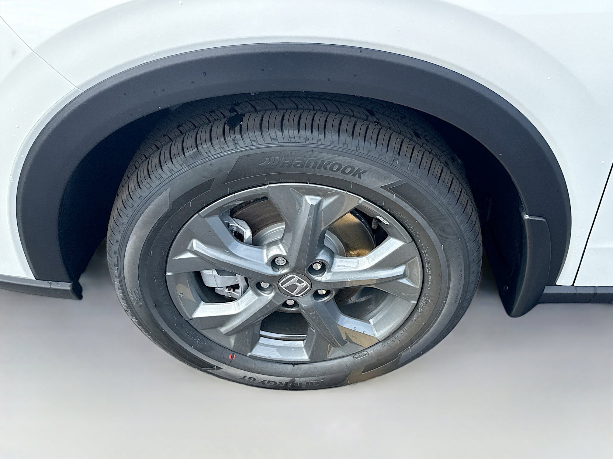 New 2026 Honda HR-V LX image 25