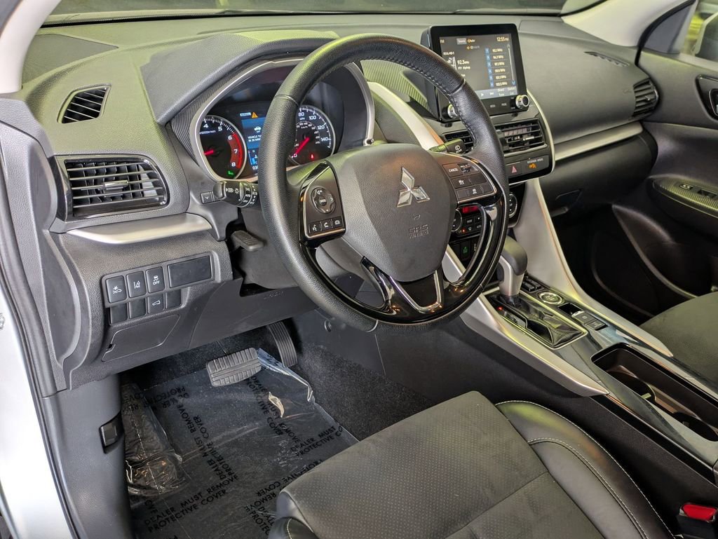 Used 2025 Mitsubishi Eclipse Cross AWD image 14