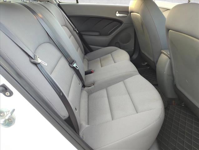 Used 2017 Kia Forte LX image 20