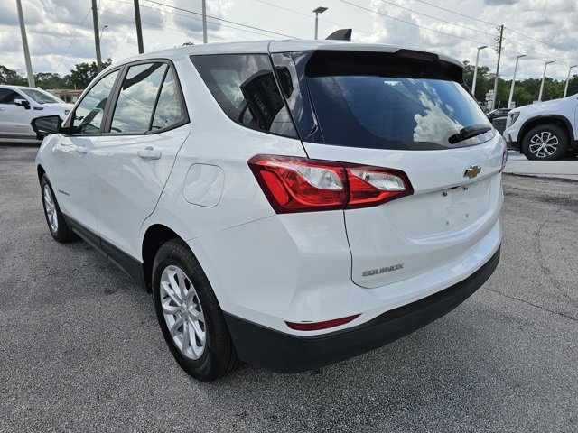 Certified 2021 Chevrolet Equinox LS image 3