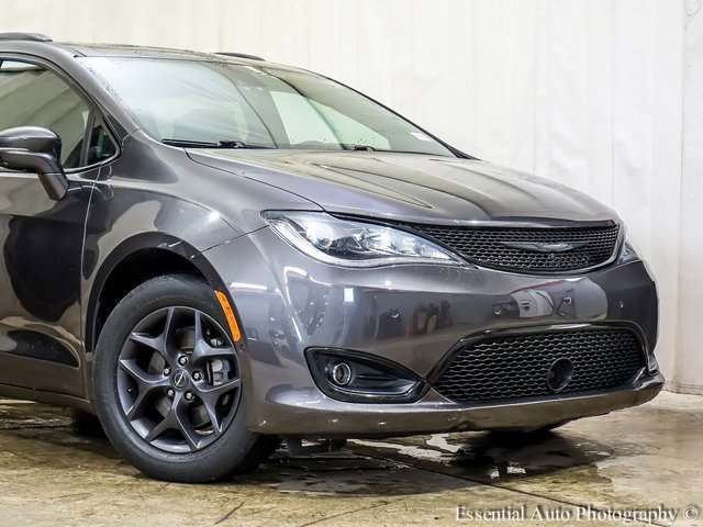 Used 2020 Chrysler Pacifica Limited w/ Advanced Safetytec Group image 5