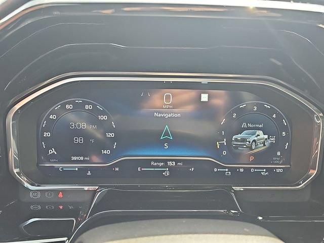 Used 2022 Chevrolet Silverado 1500 High Country w/ Technology Package AWD/4WD image 13