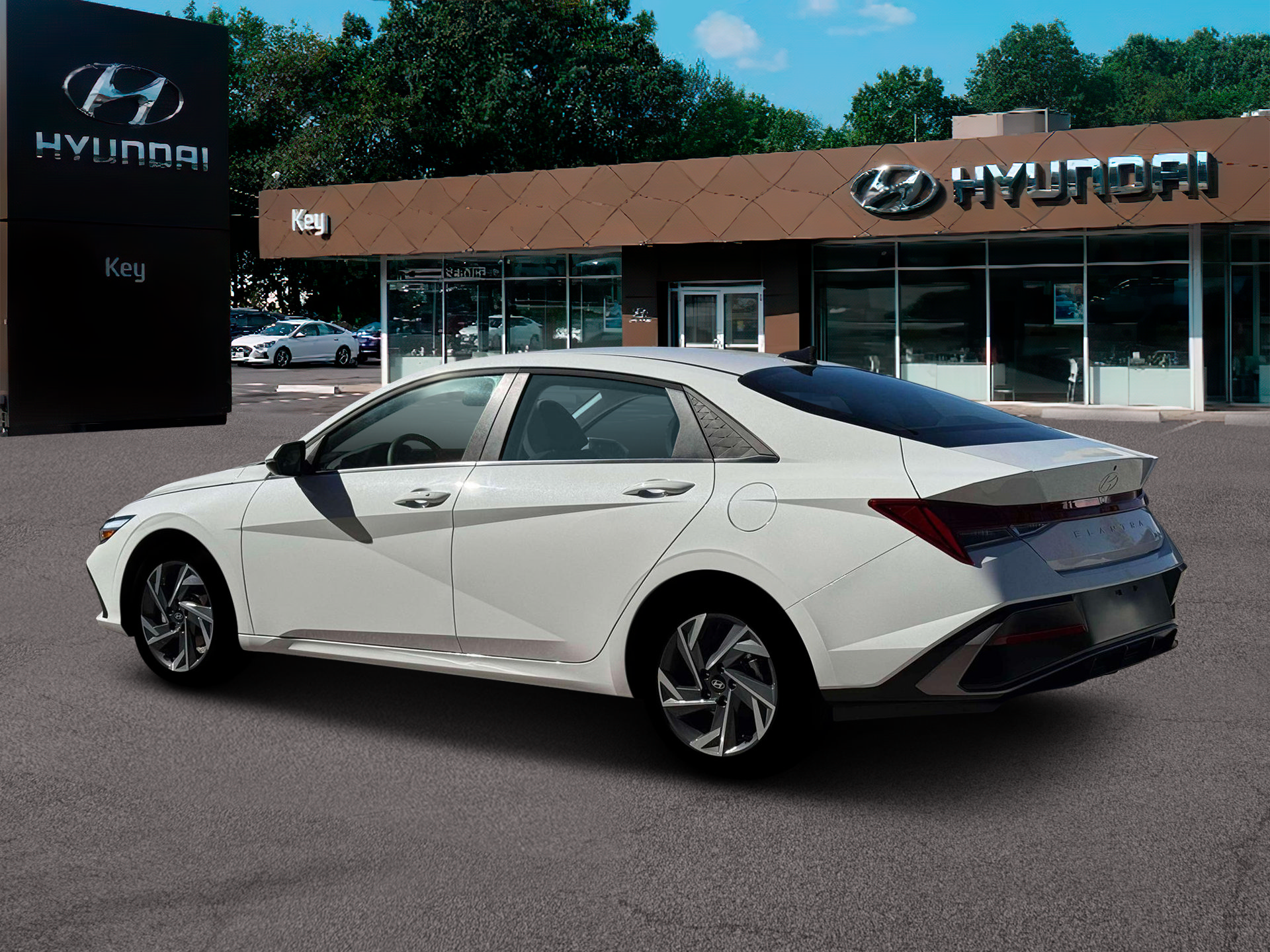 New 2026 Hyundai Elantra Limited FWD image 4