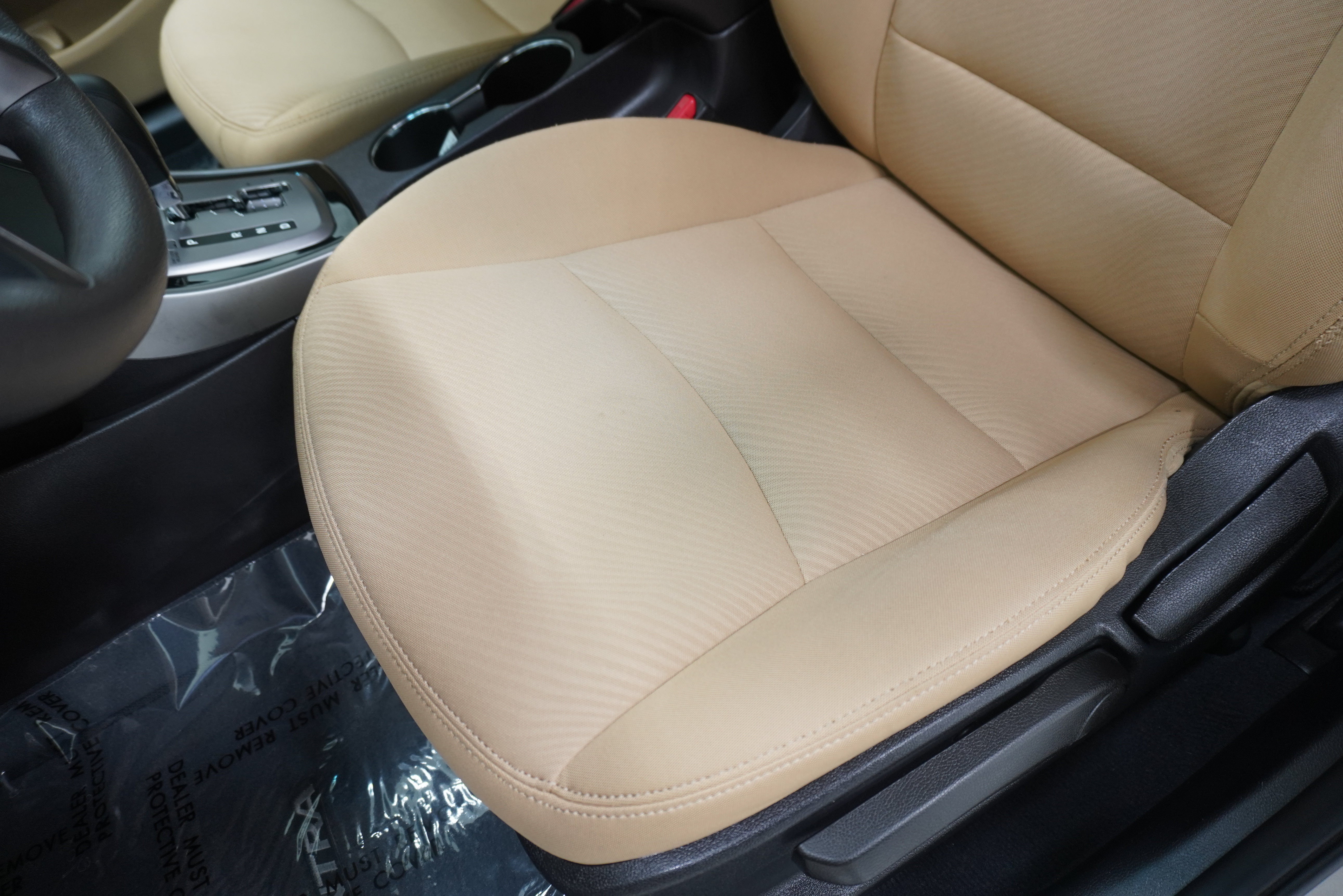 Used 2013 Hyundai Elantra GLS w/ Preferred Pkg FWD image 12
