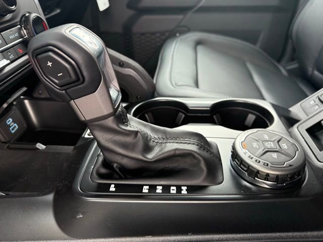 New 2025 Ford Bronco Outer Banks w/ Sasquatch Package image 17