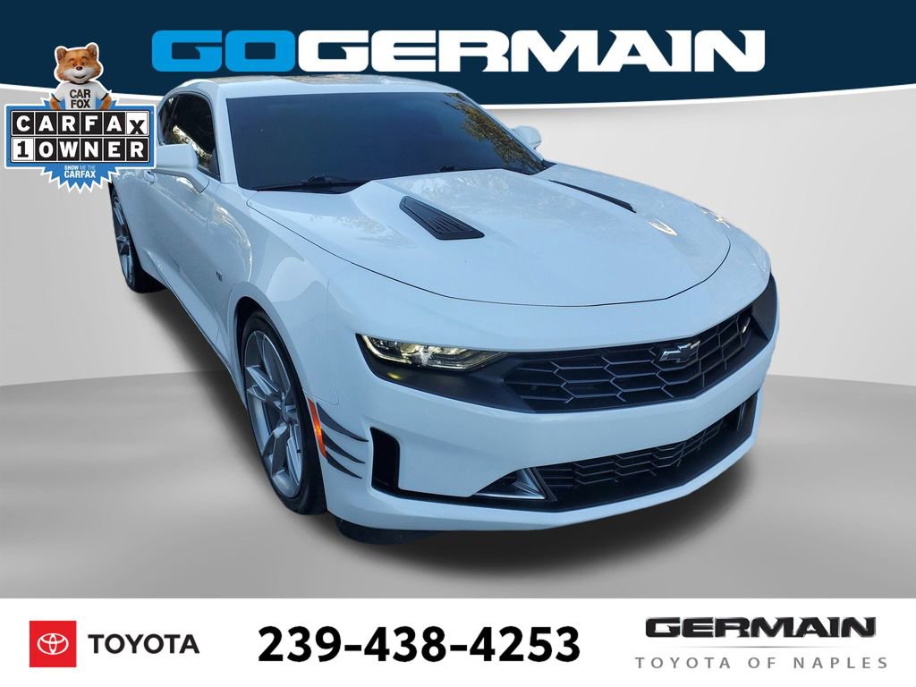 Used 2024 Chevrolet Camaro LT w/ RS Package image 5