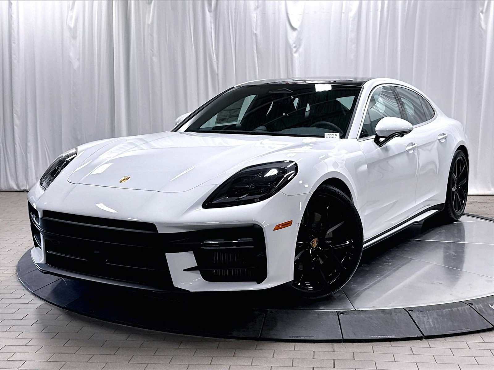 New 2026 Porsche Panamera 4 AWD/4WD image 1