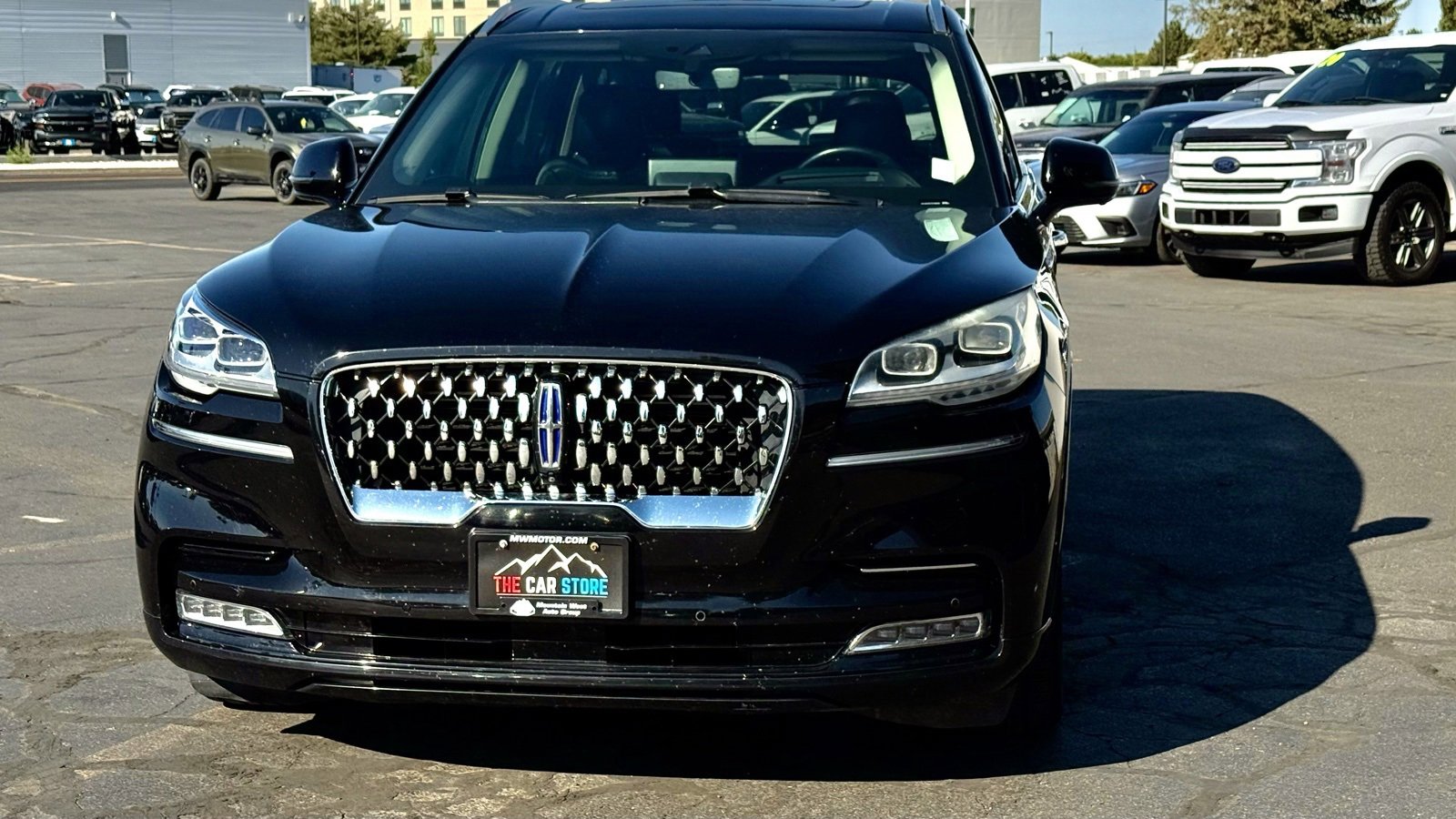 Used 2020 Lincoln Aviator Grand Touring w/ Equipment Group 302A image 2