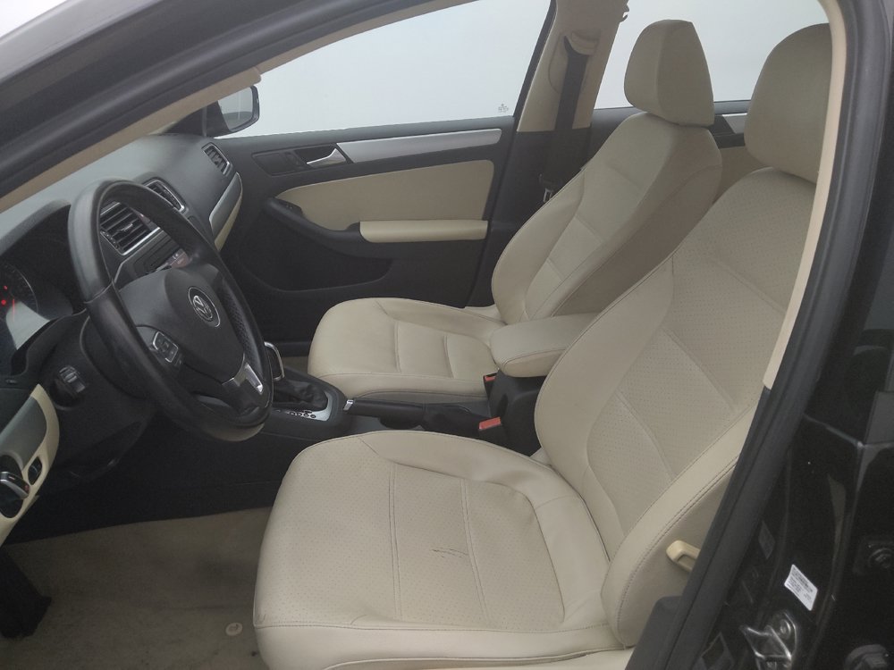 Used 2014 Volkswagen Jetta SE FWD image 17