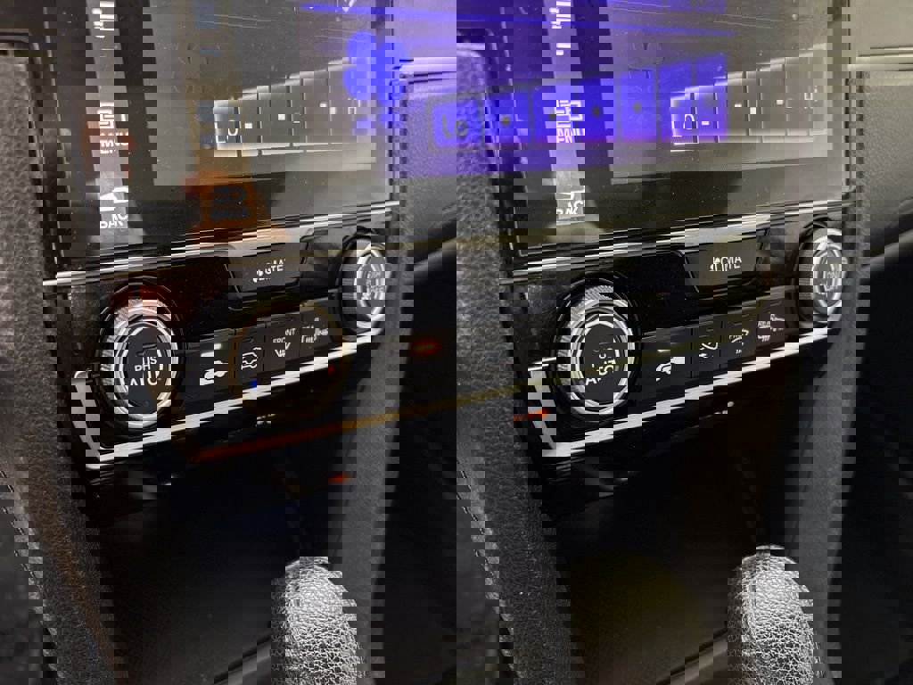 Used 2018 Honda Civic EX image 36