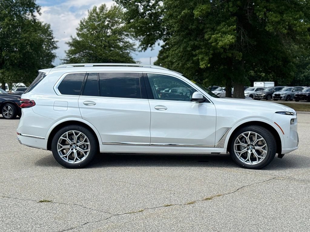 New 2027 BMW X7 xDrive40i AWD/4WD image 7