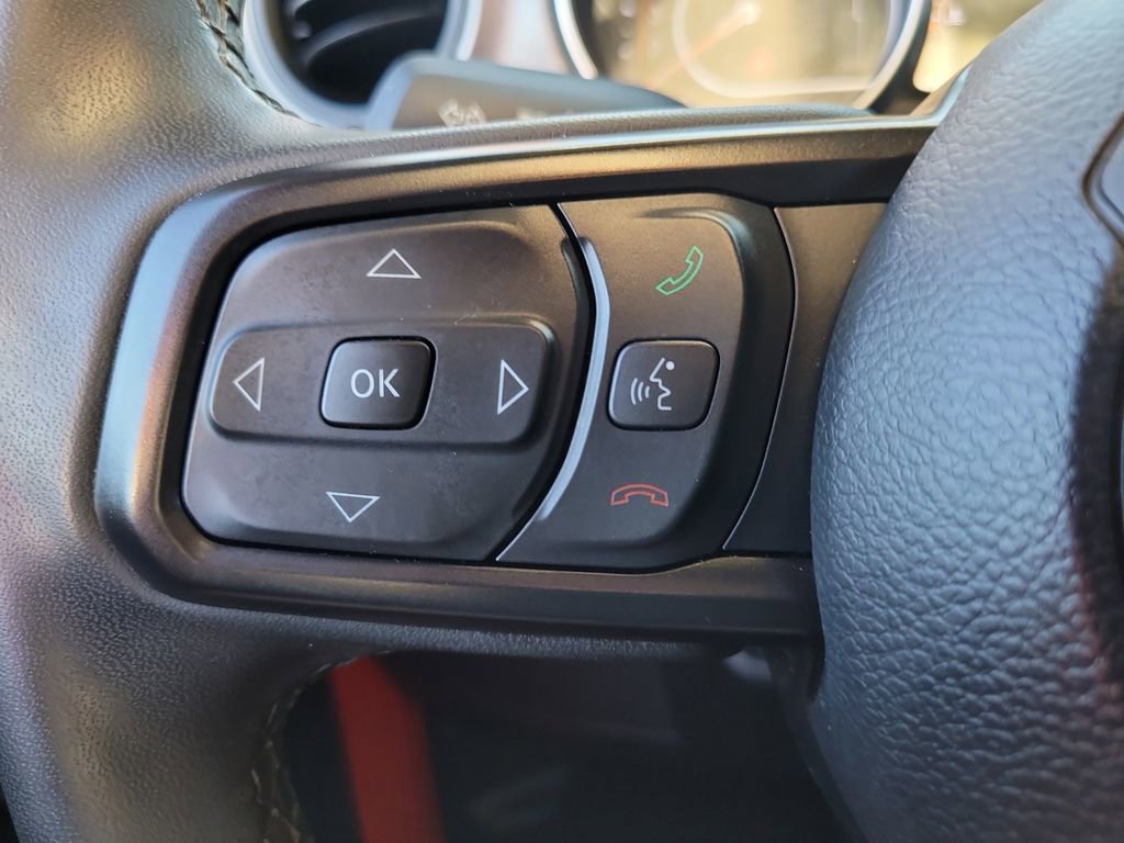 Used 2023 Jeep Wrangler Sport S image 27