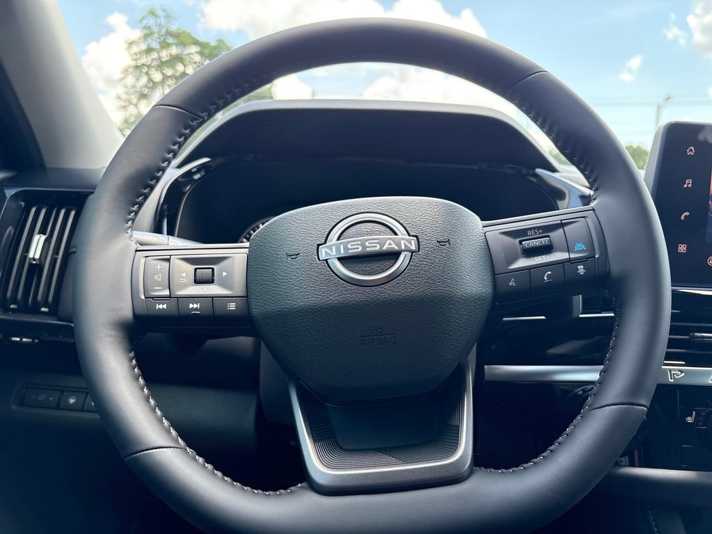 New 2026 Nissan Pathfinder SV FWD image 10