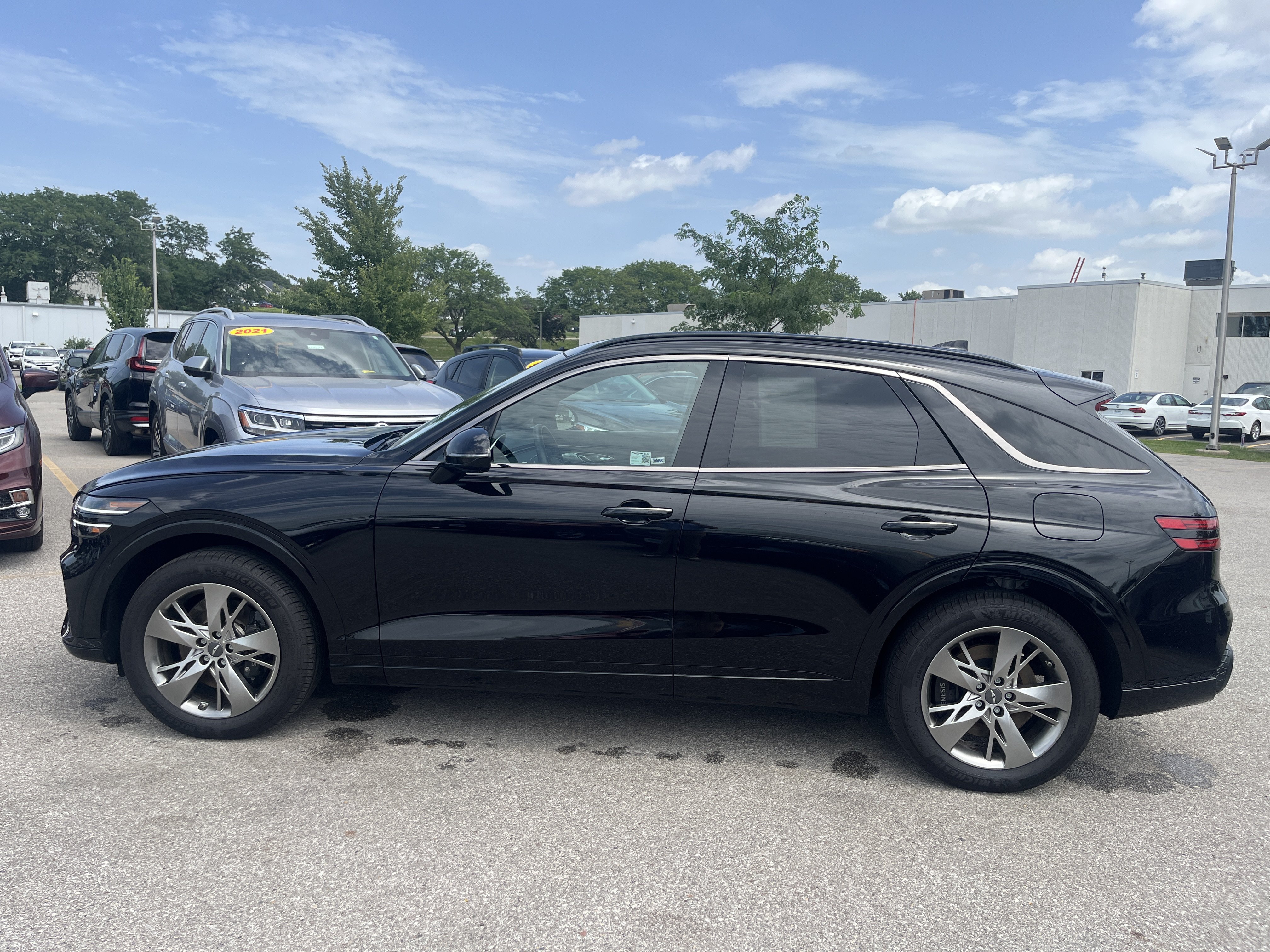 Used 2025 Genesis GV70 3.5T Sport AWD/4WD image 7
