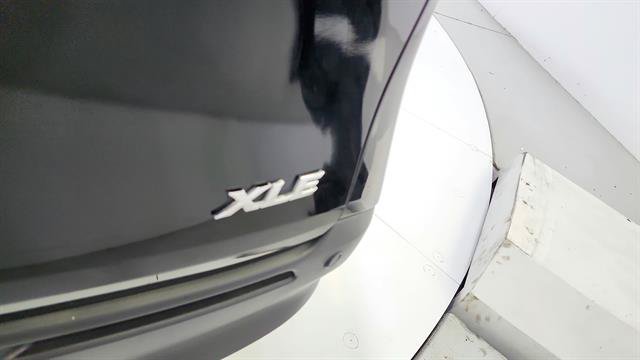 Used 2025 Toyota Sienna XLE w/ XLE Plus Package AWD/4WD image 36