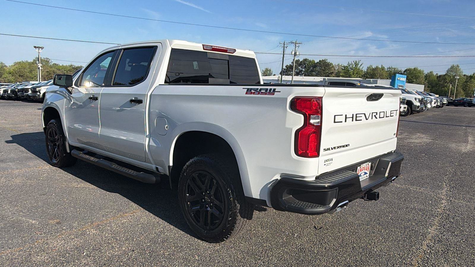 Certified 2025 Chevrolet Silverado 1500 LT Trail Boss w/ Convenience Package II AWD/4WD image 7