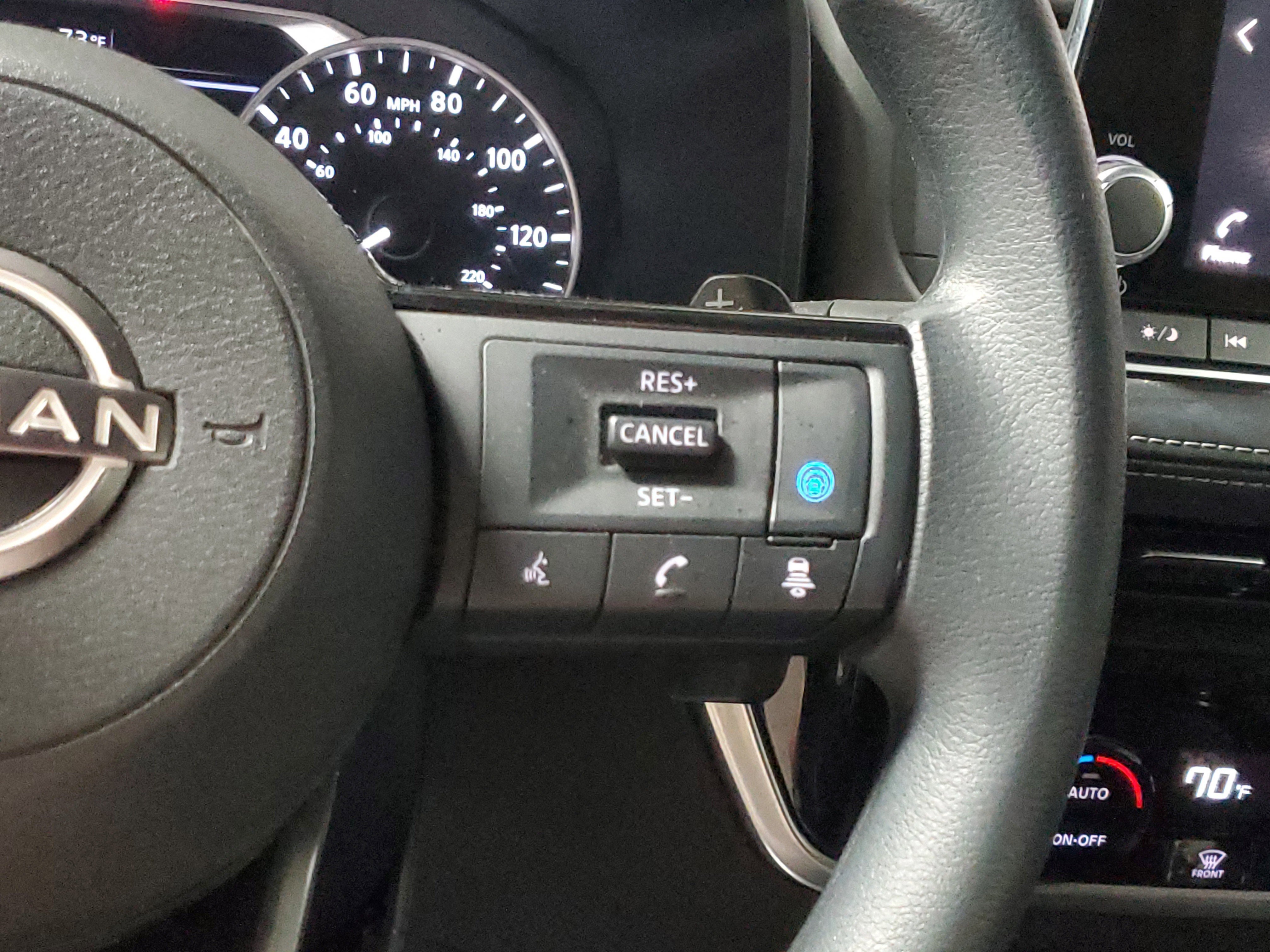 Used 2022 Nissan Rogue SV AWD/4WD image 24