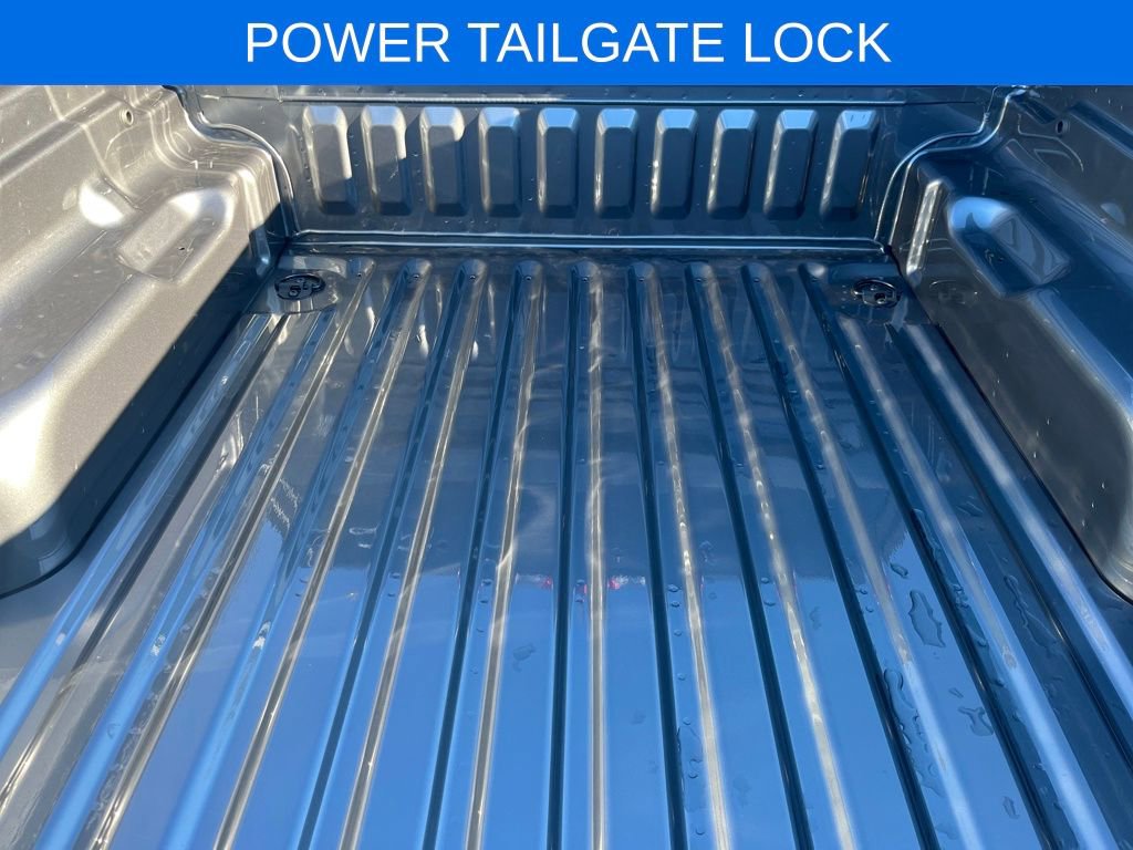 New 2025 Ford Maverick XLT w/ XLT Luxury Package image 24