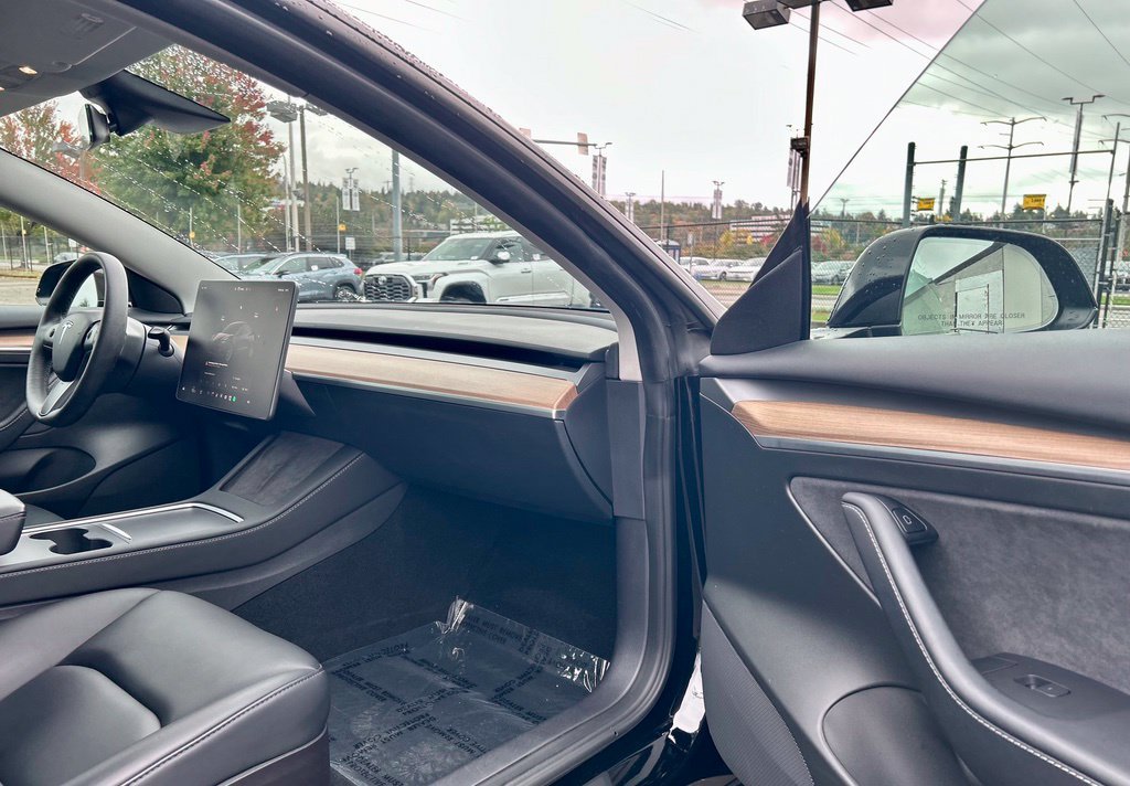 Used 2023 Tesla Model 3 Long Range AWD/4WD image 15