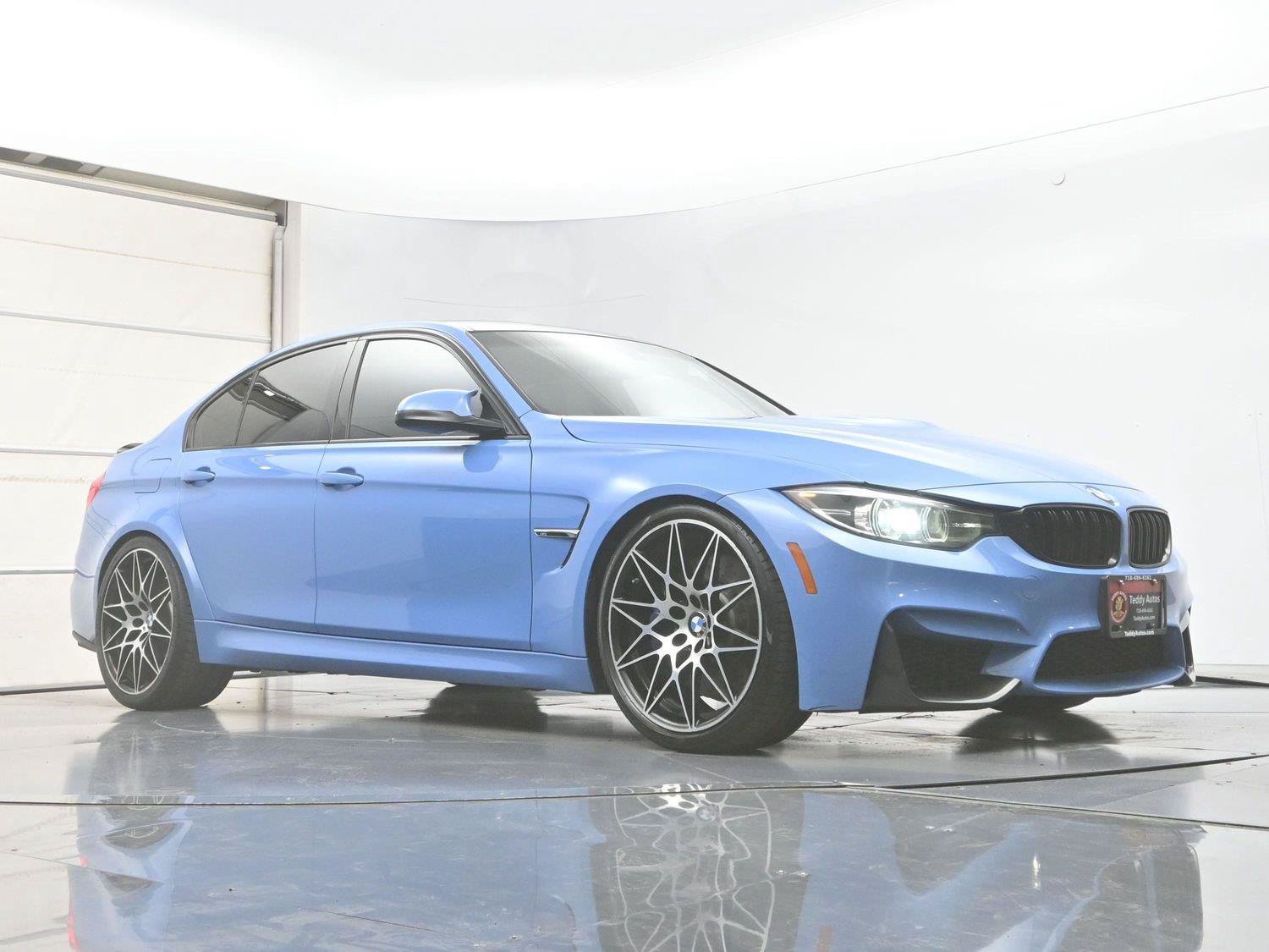 Used 2018 BMW M3 RWD image 38