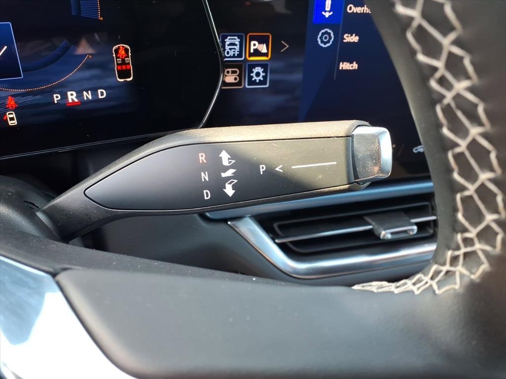 Used 2024 Chevrolet Equinox EV LT image 22