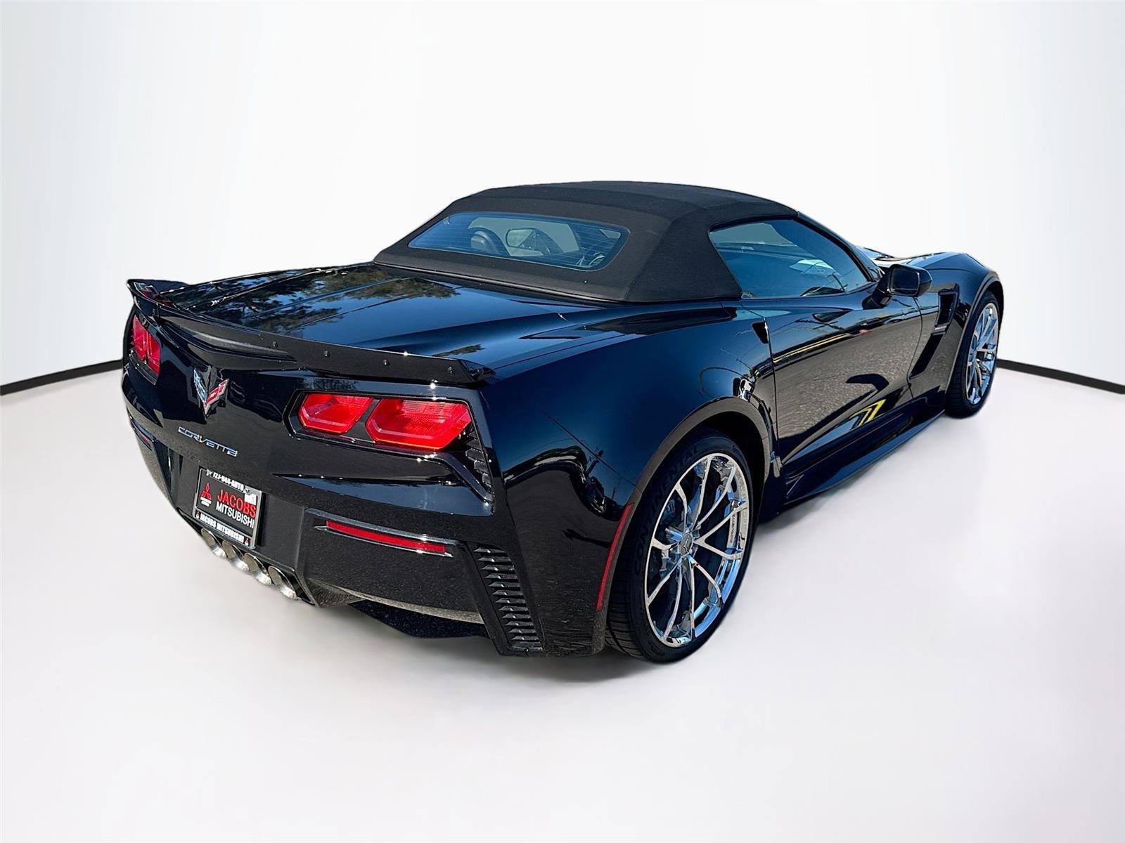 Used 2019 Chevrolet Corvette Grand Sport image 7