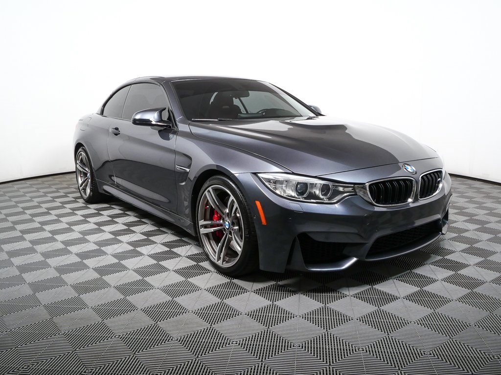 Used 2015 BMW M4 Convertible image 28
