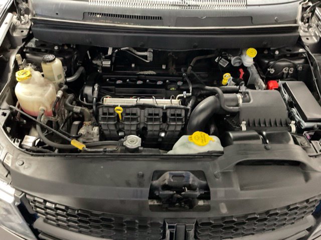 Used 2018 Dodge Journey SE w/ Connectivity Group FWD image 45